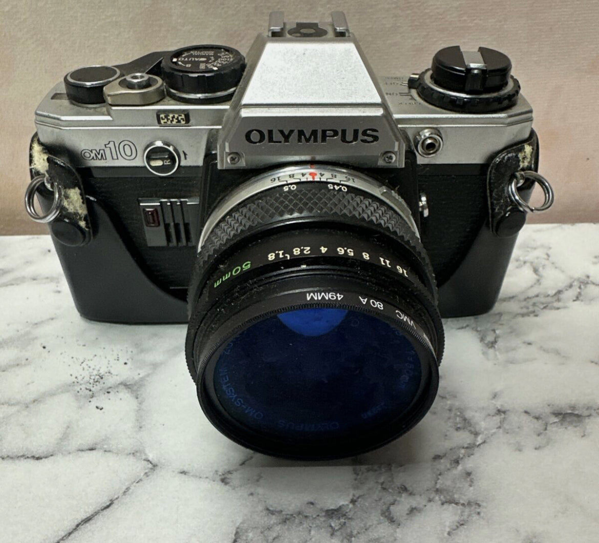 Vintage EUC Olympus Om-10 Zuiko Auto-S Camera