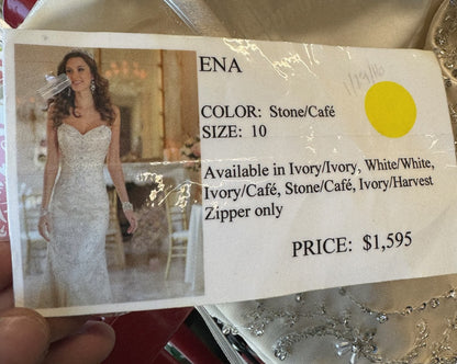 Enaura Wedding Dress US size 10