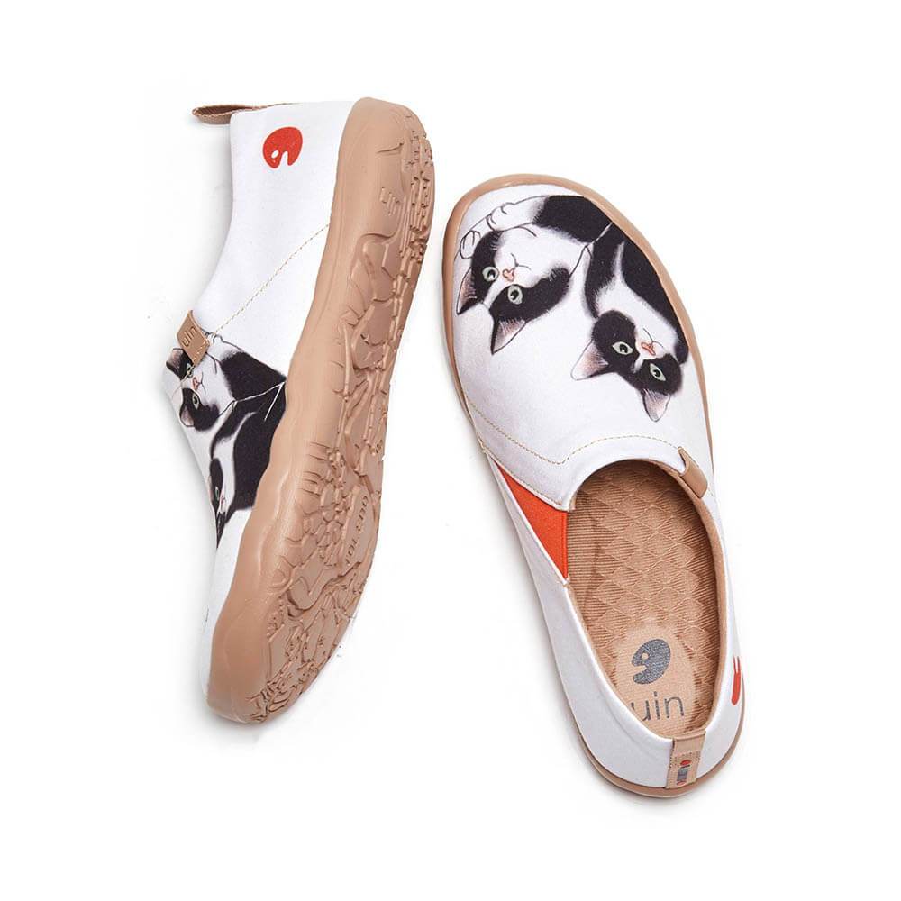 UIN Footwear- Milky Kitty Women US size 7.5