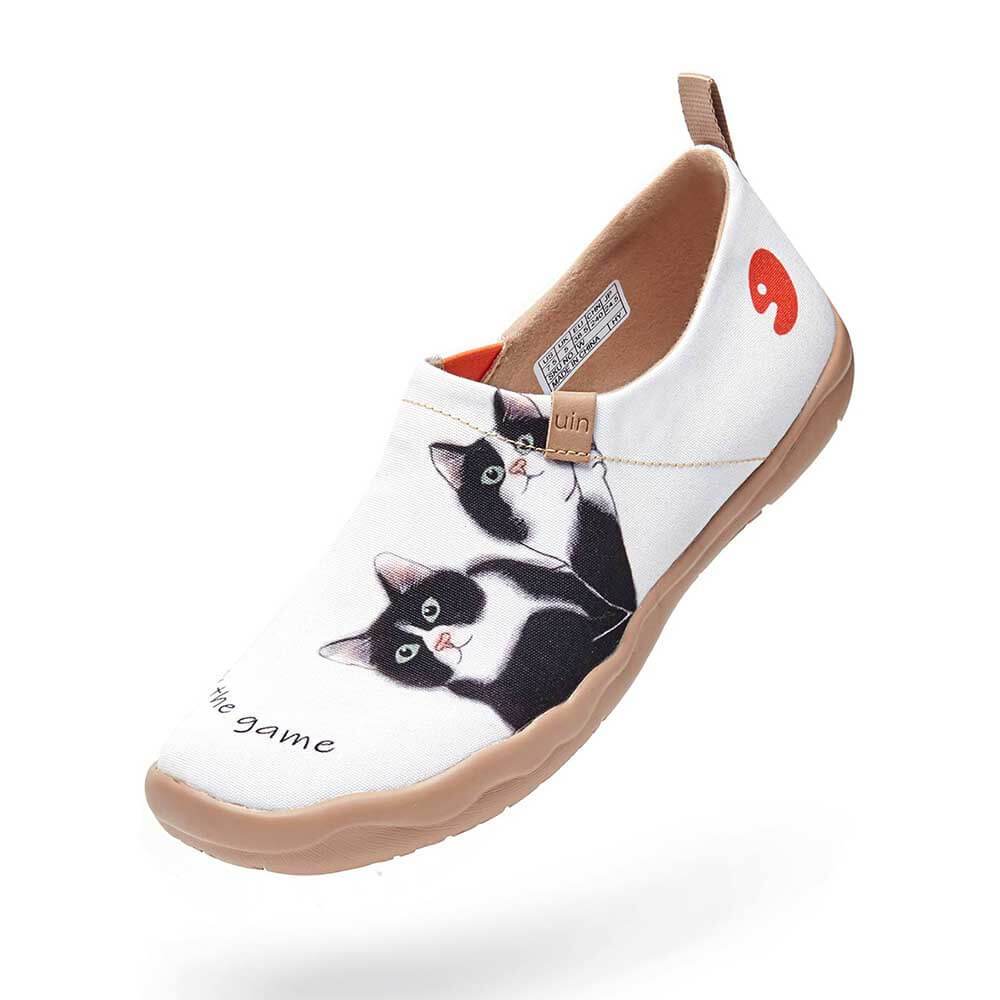 UIN Footwear- Milky Kitty Women US size 7.5