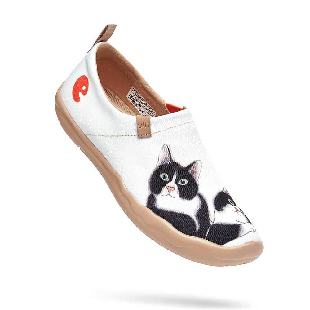 UIN Footwear- Milky Kitty Women US size 7.5