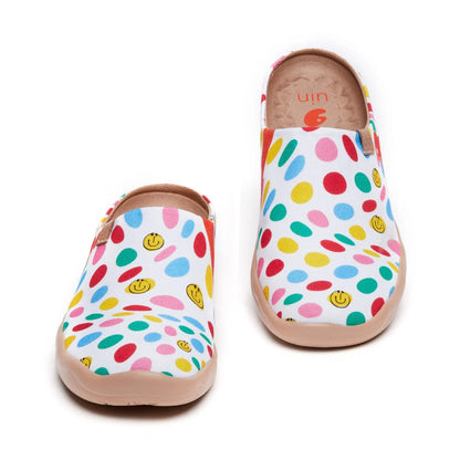 UIN Footwear- Dotted Joy 2- Women’s 6