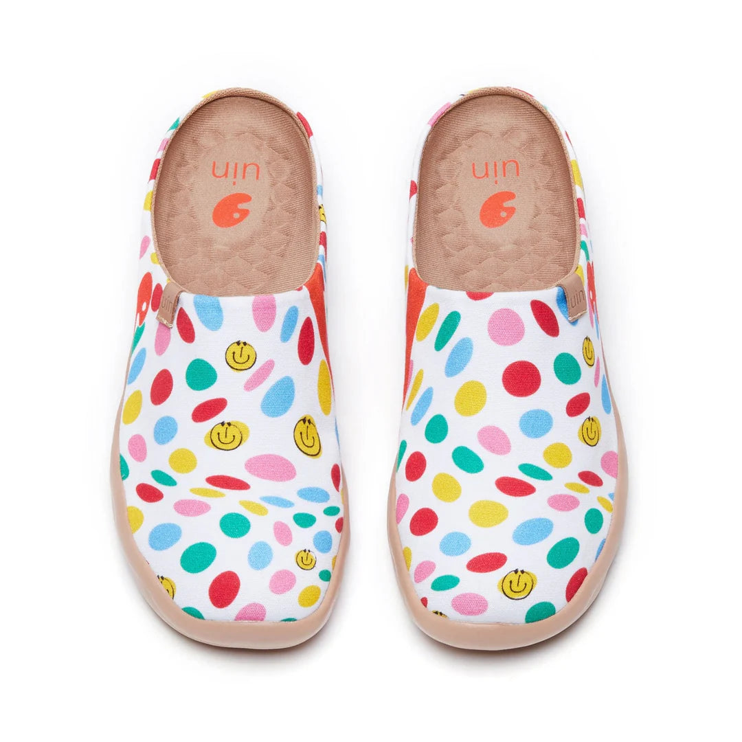 UIN Footwear- Dotted Joy 2- Women’s 6